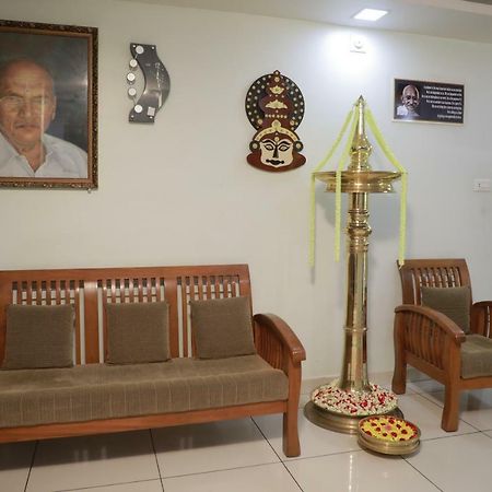 Pavithram Residency Bed & Breakfast Kollam Dış mekan fotoğraf