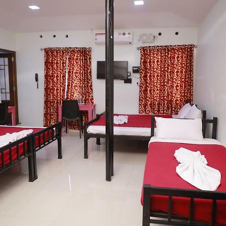 Pavithram Residency Bed & Breakfast Kollam Dış mekan fotoğraf
