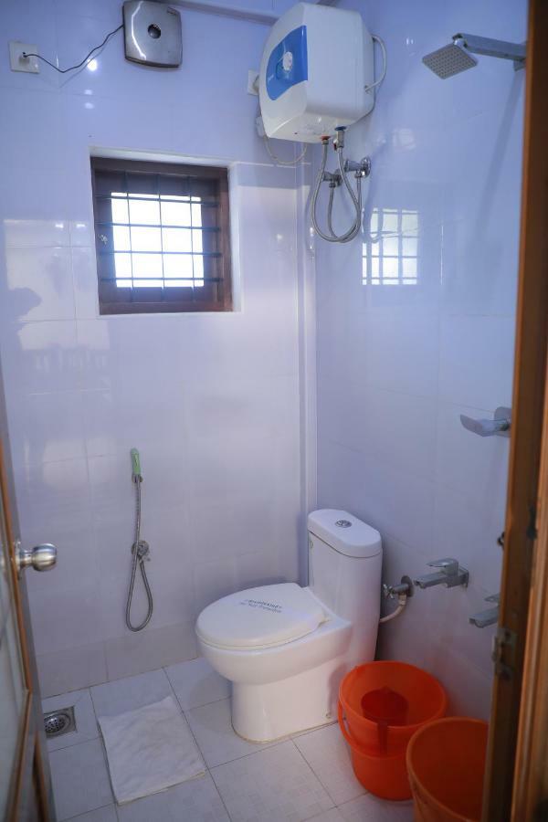 Pavithram Residency Bed & Breakfast Kollam Dış mekan fotoğraf