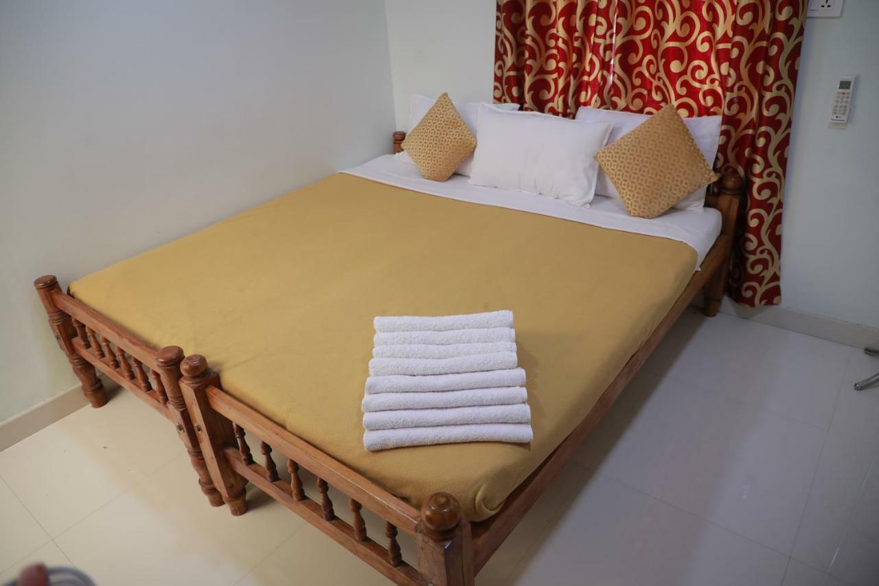 Pavithram Residency Bed & Breakfast Kollam Dış mekan fotoğraf