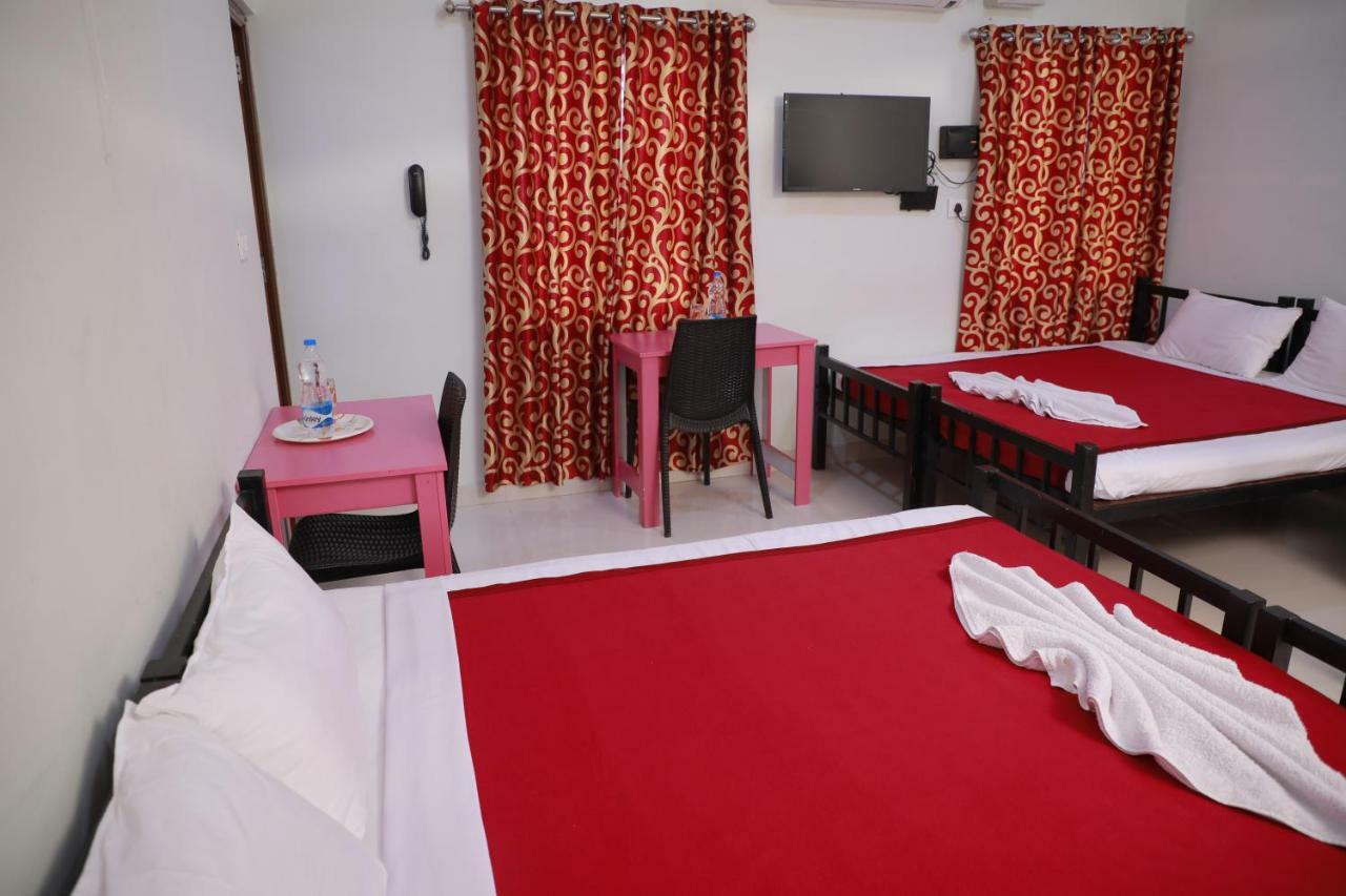 Pavithram Residency Bed & Breakfast Kollam Dış mekan fotoğraf