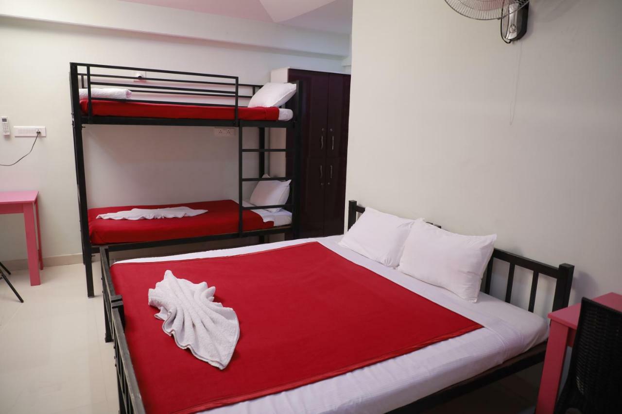 Pavithram Residency Bed & Breakfast Kollam Dış mekan fotoğraf